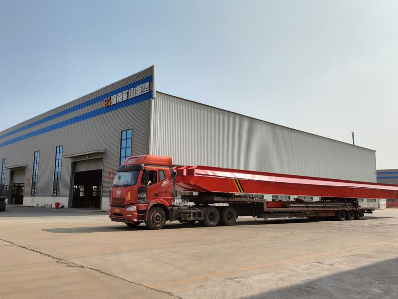 4臺電動單梁起重機，LD10t-26.53m，發(fā)往浙江交付客戶使用。